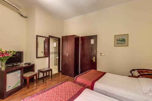 Bed & Breakfast Leoni Di Giada - Close To Station Rome